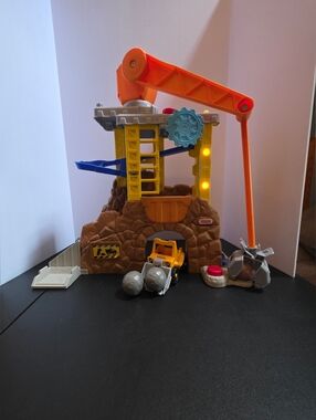 Fisher-Price Little People Work Together Construction Site